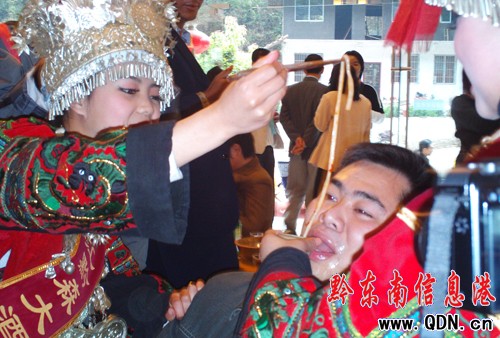 �|��10��������������������M�D��