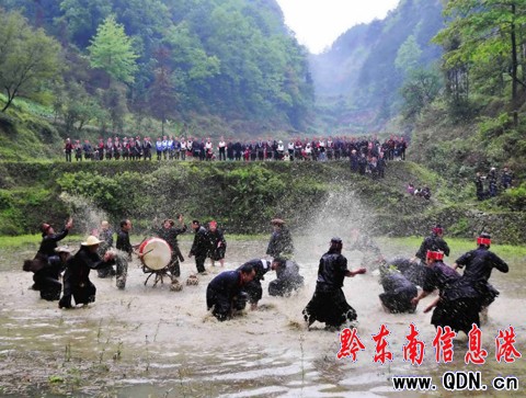 ���ص��F������ˮ���裨�M�D��