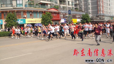 �P��؅^(q��)�e�е���á���һ����ɽ��ِ���D��