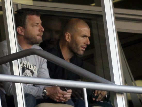 �M�D������������0-1˹�����၆ �R�_���^��