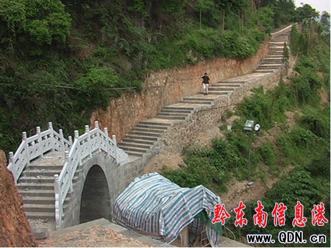 ��h�޽�ʯ��ɽ�^�����[���� �AӋ8�µ��깤