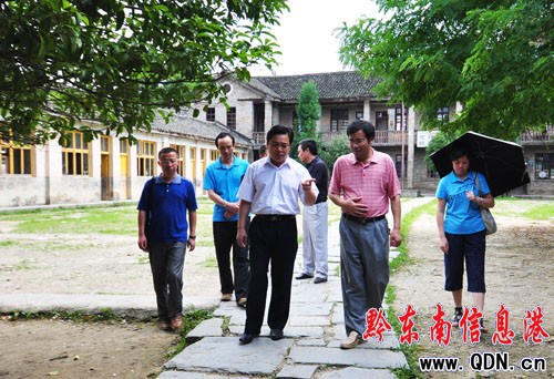 ��ί���������L����ï��¡��ų��{�У��M��