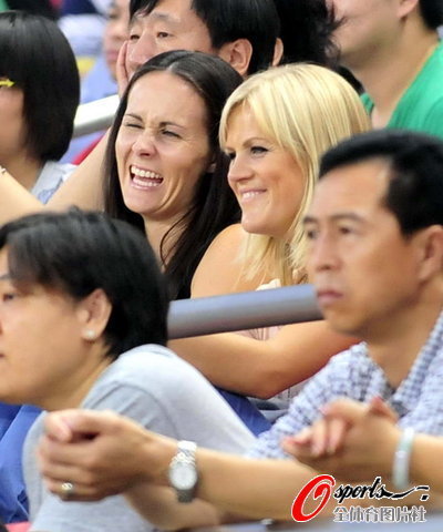 �M�D�������Ů����������������