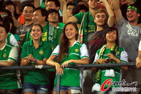 �M�D�������Ů����������������