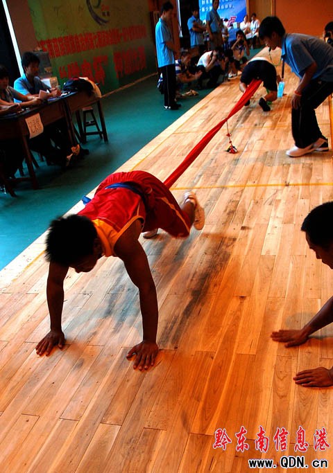 ���\��������κӡ���ِ����Ⱥ��ϲ�ۣ��D��