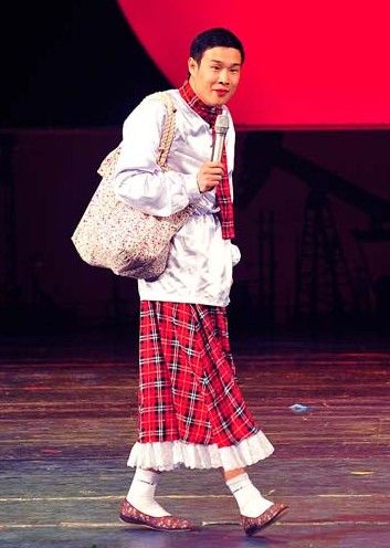 С���Ƭ������һ��40�f ���ƃȵ����Ǽo�(�D)