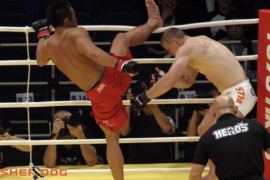 �M�D���ձ�UFC����ِ��(ch��ng)���ʮ�� ��AV�翴��