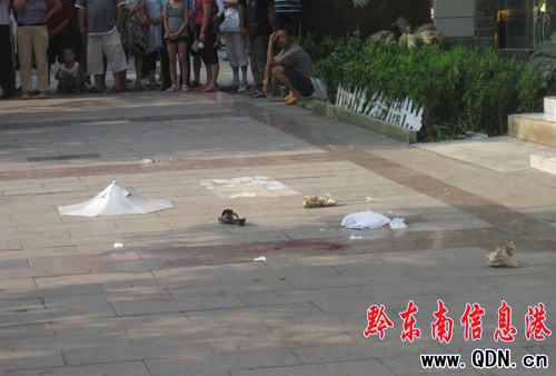 �P��l(f��)�����˰� һŮ������7������(�D)