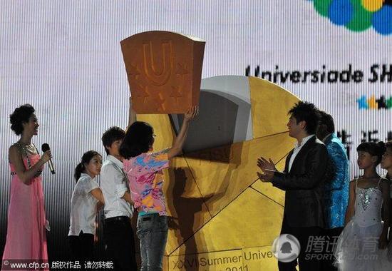 �M�D��������������׃�� �c������ꇴ��\��