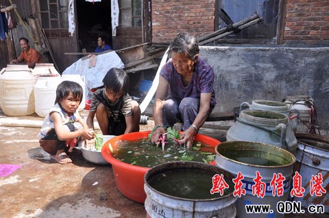 ����ʯƺ��ɺ�͹�F(xi��n)���� ��ˮ������������M�D��