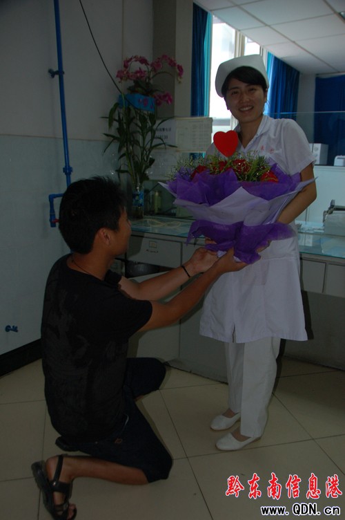 �P��һС����Ϧ�¸���� �������˚w���M�D��