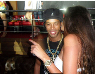 С�_�y�|�W��ģҹ�����g �������V����Ů(�D)