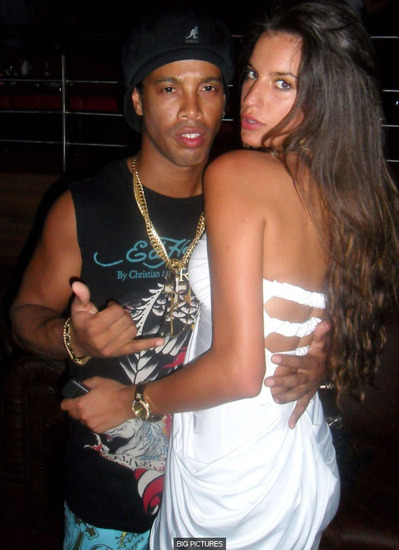 С�_�y�|�W��ģҹ�����g �������V����Ů(�D)