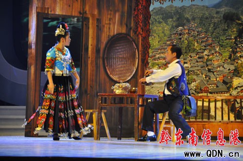 ��[֮���۷���Ů������ �Z��һ�_�𪄣��D��