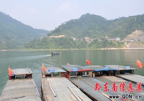 ����Ͷ�Y400���fԪ�������Ϳʹ����D��