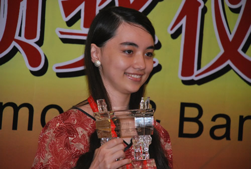 �M�D����ʥ������� ��Ѫ��Ů�������������