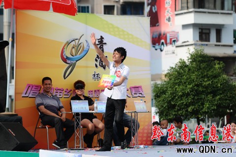 ��Ʊ��ҕ�質��ِ��һ��4���x�ֳɹ��x��(�D)