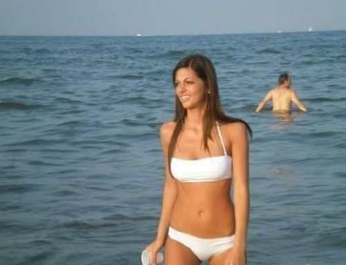 �����������Ը��}��Y�g һ��6Ů�ѱȼ�C�_