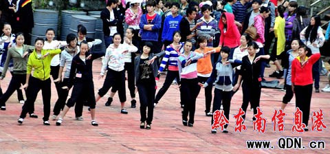 ��h����ꖺ��ϴ�����ˮ�ϱ������_���� �D��