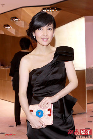 �ܻ��������в���ͬ־����(�D)