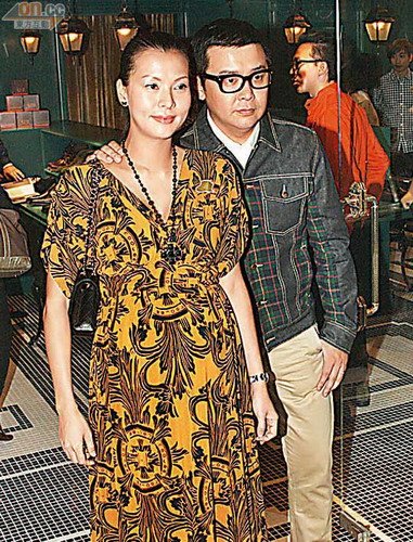 ꐻ���������һŮ�̓������p �����ێ̓����