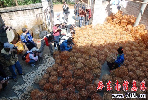 ���۔zӰ�� ���L�B�\��(�D)