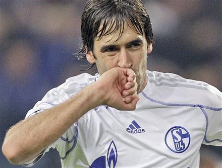 �ڠ��ɚW���һǰ�h 2��Խ�������m������