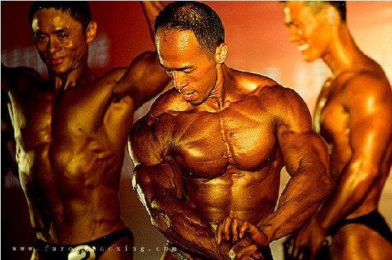 �M�D�����Ƚ���ِ������ ������չ��������