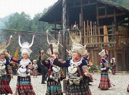 �F�݄P���ʵ���կ���Ůף����