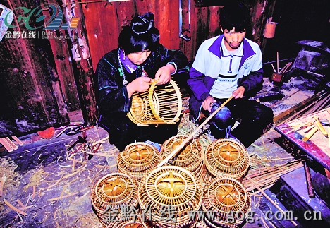 ��կ�h�����塰Ω�Ҫ�(d��)�С����Ј�Ч��(y��ng)���D��