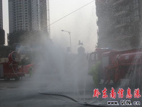 ����������_չ������ �M�@�F܊��ɫ���D��