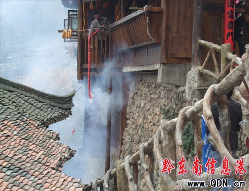 �������� ���Ĳع���  �ķ��e���R���R(�D)