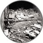 ��h���ӱ�ָ���ڵؽ���������������Ů(�D)