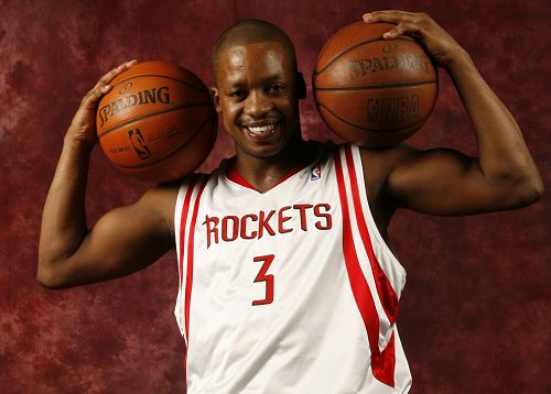 �m���䶨��CBA��ӭ���� ������˹��ʽ���˱���