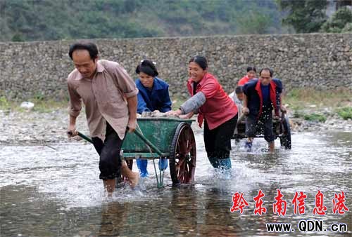 ��կ10�ꡰһ��һ�h��ؔ�����a����ȫ�憢��(�D)