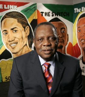 FIFA�ڽ��ذ���Ļ�ع� �����^���V���~��һ�|