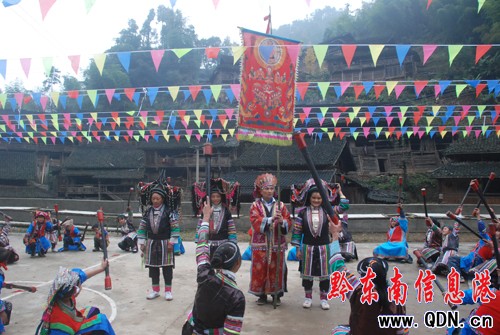 �Ľ����ߌ�ԭ���B�����蹝���ʈD����һ��