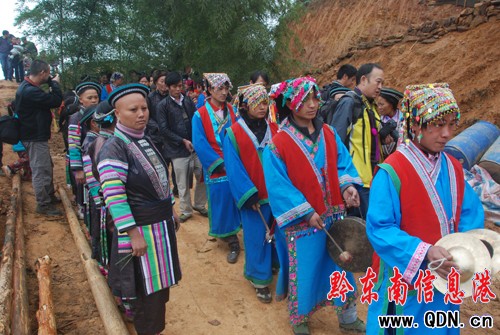 �Ľ����ߌ�ԭ���B�����蹝���ʈD����һ��