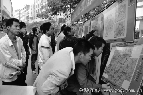 �\��զ��(g��)׃ Ⱥ�������h���D��