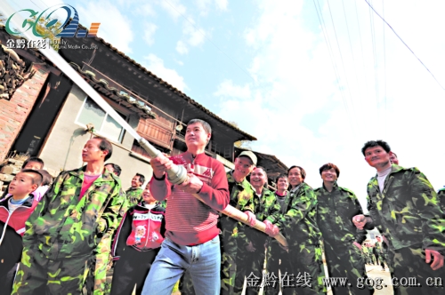 �\���ӏ������ݾ�����ͻ�l�¼����D��