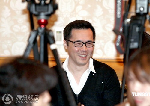 ���o��l(f��)�µ��Ϲ��F(xi��n)�� �ؑ�(y��ng)�c������ײ�m