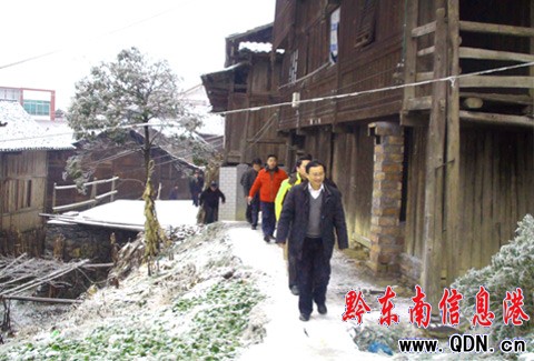 Ԭ���¿h�L��ƽ��ҕ��ѩ�����飨�D��