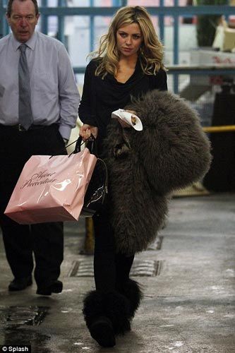 ���m���Ը����f