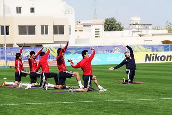 ����Ӗ���ߺ鲨���{�M������3�ֻ�׃��p���h