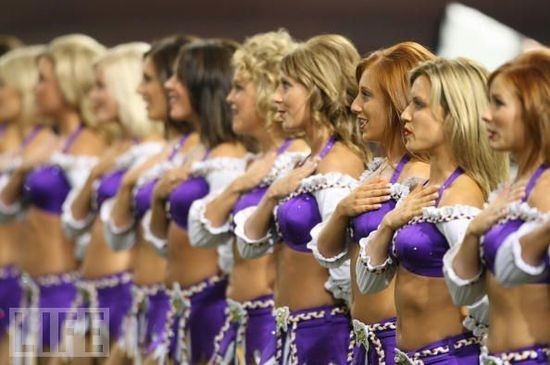 �M�D��NFL���������Ů�ɄӸП��輯�\