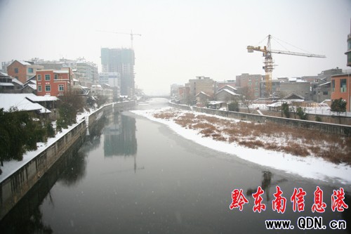 ���룺�񶬵��Ĉ�ѩ���ڶ������M�D��