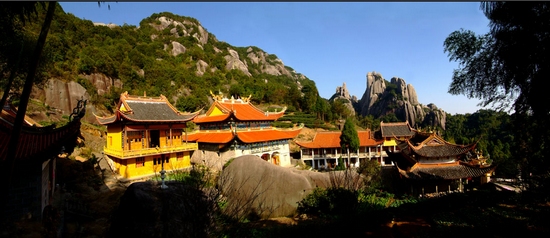 ����Ӣ΢��ʢ̫ٝ��ɽ�̾G����ˮ��