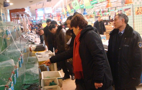 ���Դ����(du��)�_չ����(ji��)ǰʳƷ��ȫ�z�鹤��(�D)