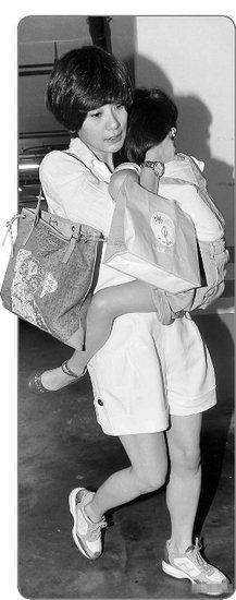 ��Ů���K�ͽ� �Z�o����סŮ���򌢮�ȫ����