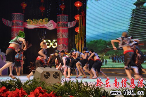 ������ˇ�g(sh��)�F(tu��n)��������2011���ݴ���(ji��)(li��n)�g���(hu��)